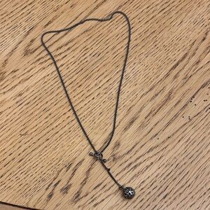 Elegant Silver Pendant Necklace